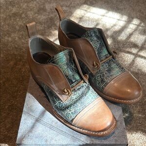 Freebird by Steven Brown and Teal Mabel